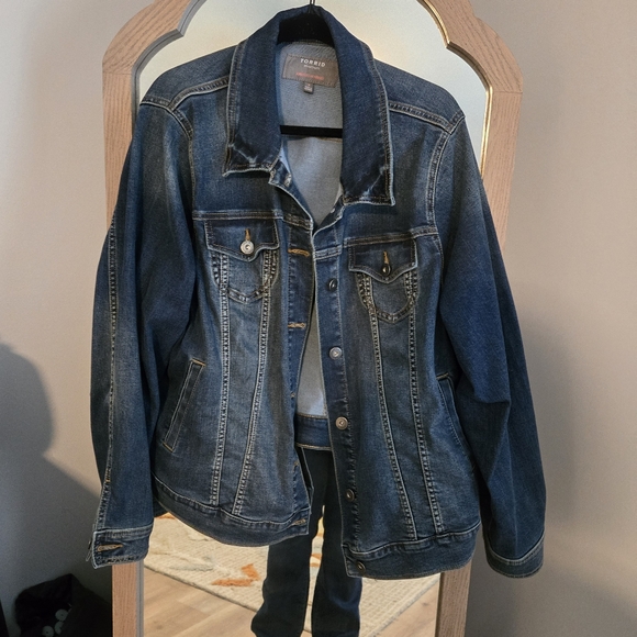 Torrid Dark Blue Denim Jacket - Classic Women's Jean Jacket - Picture 3 of 5